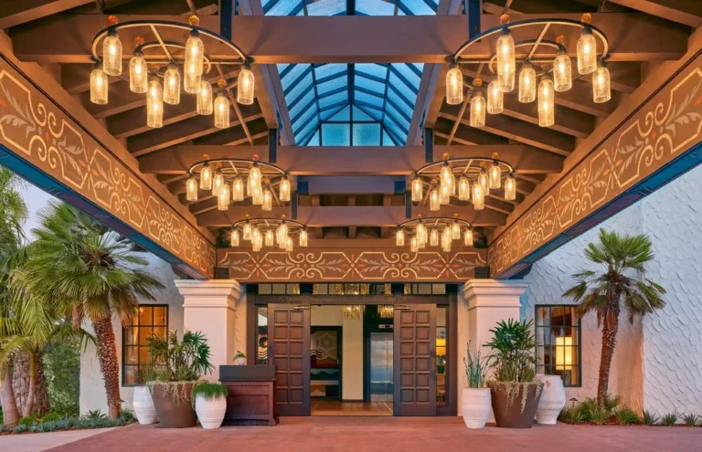 Coastal Boutique Destinations USA: A Strategic Framework for Asset Management and Experience Design